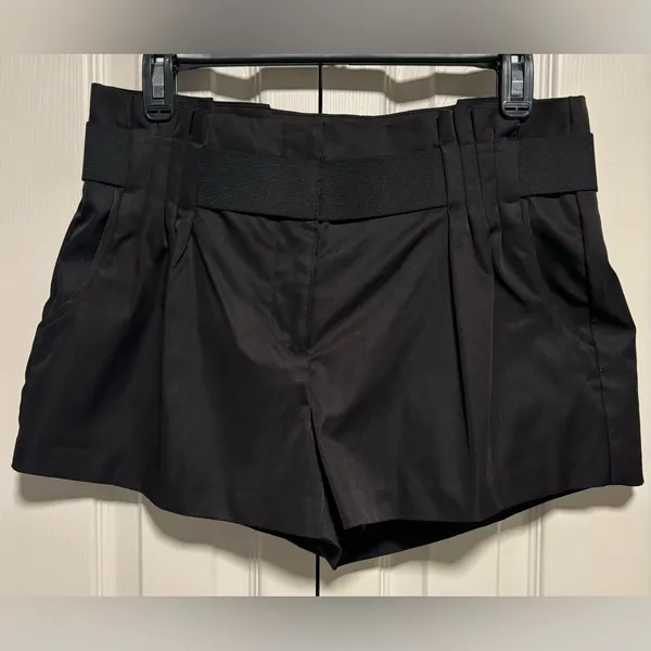 Jennifer Lopez Black Dress Shorts High Waist Pleated Pull-On Size 6 - Image 2