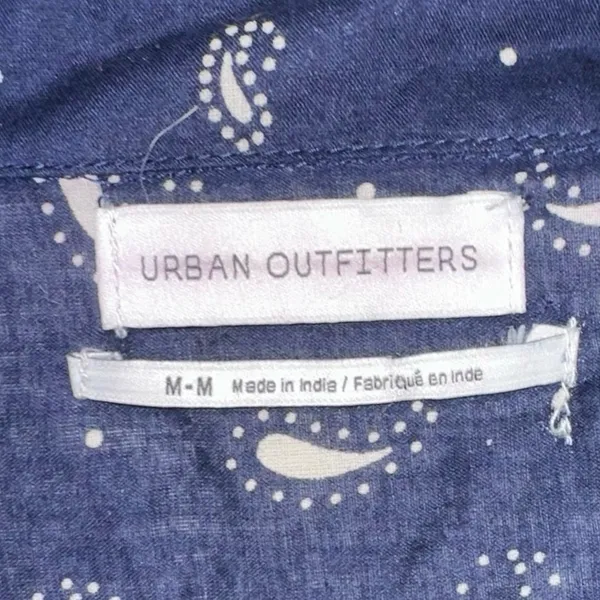 Urban Outfitters Navy Paisley Babydoll‎ Peplum Top Sleeveless Size Medium - Image 3