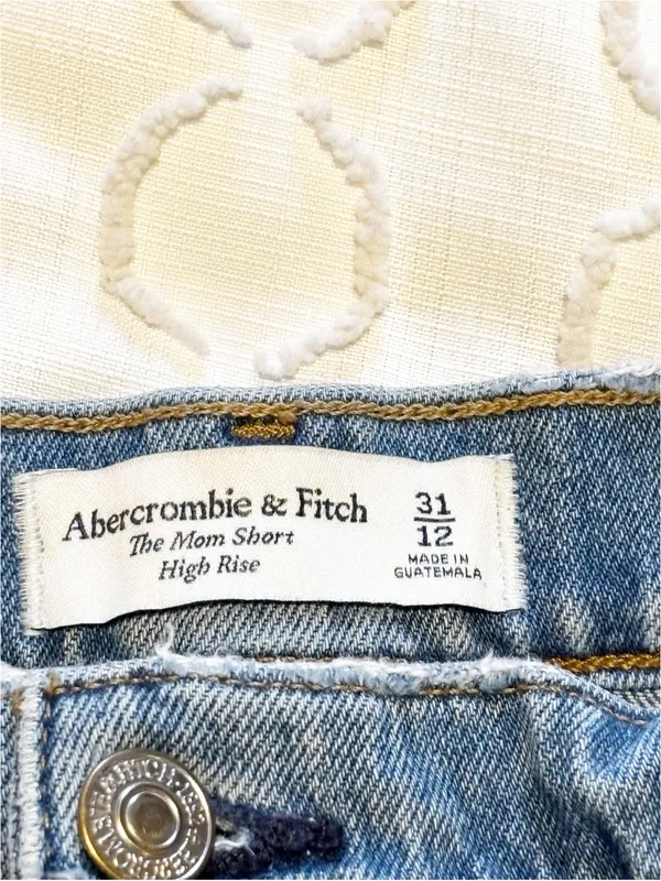 Abercrombie & Fitch The Mom Short High Rise Distressed Medium wash size 12 - Image 6