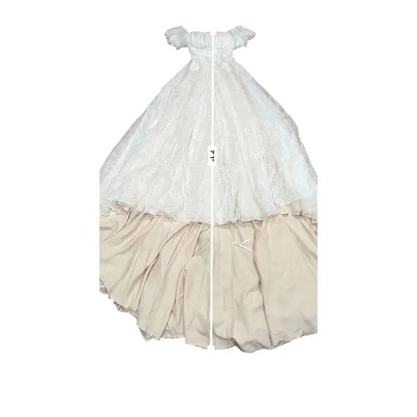 Theia Imelda off-the-shoulder embellished Chantilly Ivory lace bridal gown sz O - Image 9