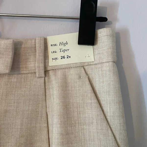 NWT Abercrombie & Fitch Cream High Rise Taper Leg Dress Pants Workwear Preppy - Image 4