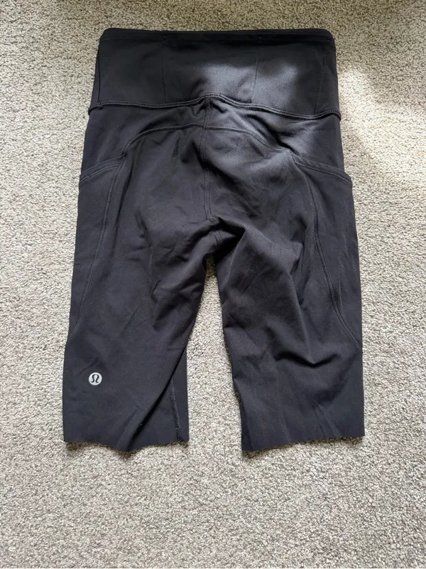 Lululemon Fast And Free Short 10" *Non-Reflective in Black Size 2 Running - Image 9
