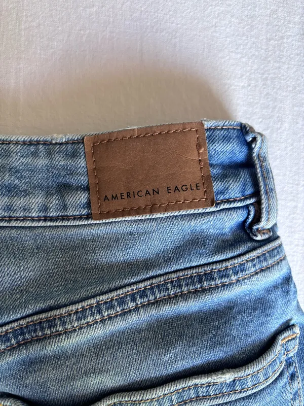 American eagle Jean shorts - Image 3