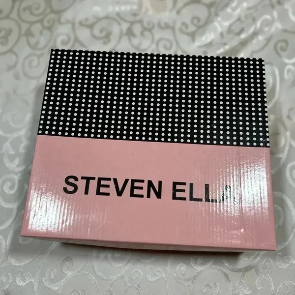 NIB! Stephen Ella back zipper, peekaboo toe, heeled booties size 9 - Image 11