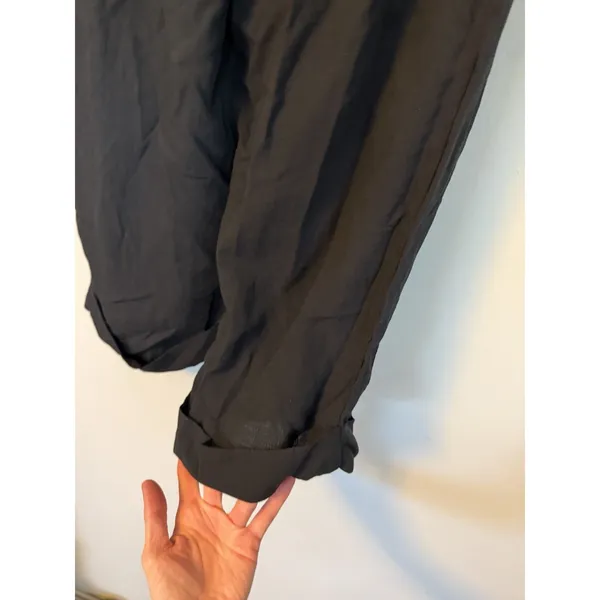NWT Halara High Waisted Zipper Pocket Capri Linen Feel Pants in Black Size XL - Image 15