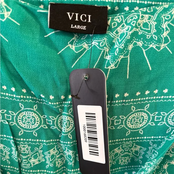 Vici Green and White Mini Skirt - Image 4