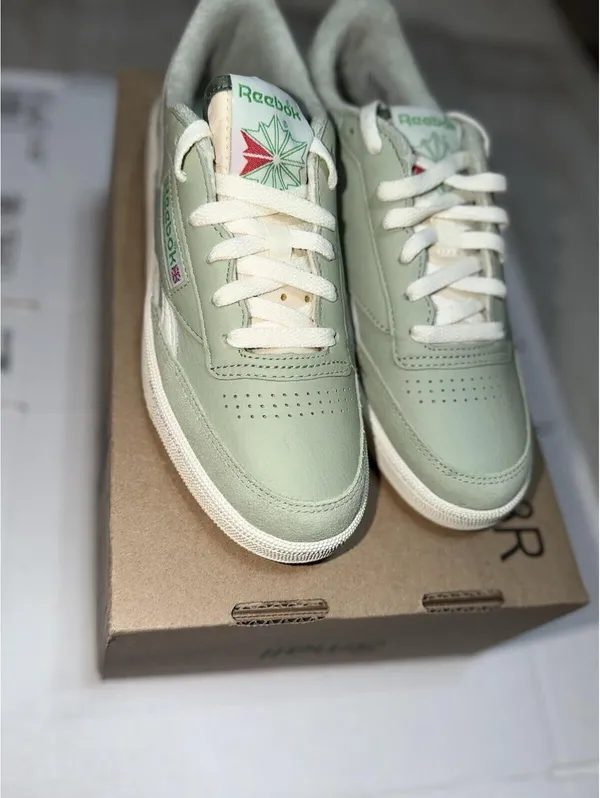 Size 9 US Women’s Reebok Club C Revenge Vintage Tennis Shoes Sneakers Green Chalk - Image 9