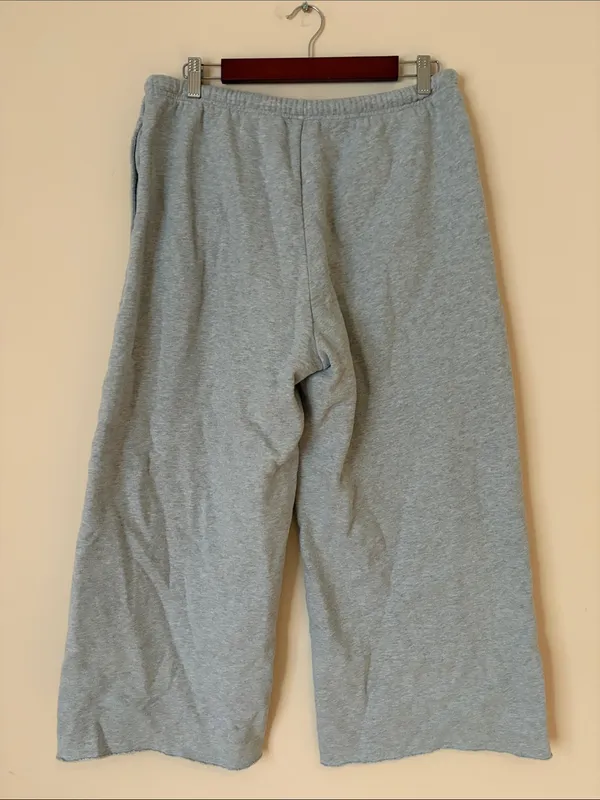 Aritzia Sweatfleece mega fit sweatpants - Image 4