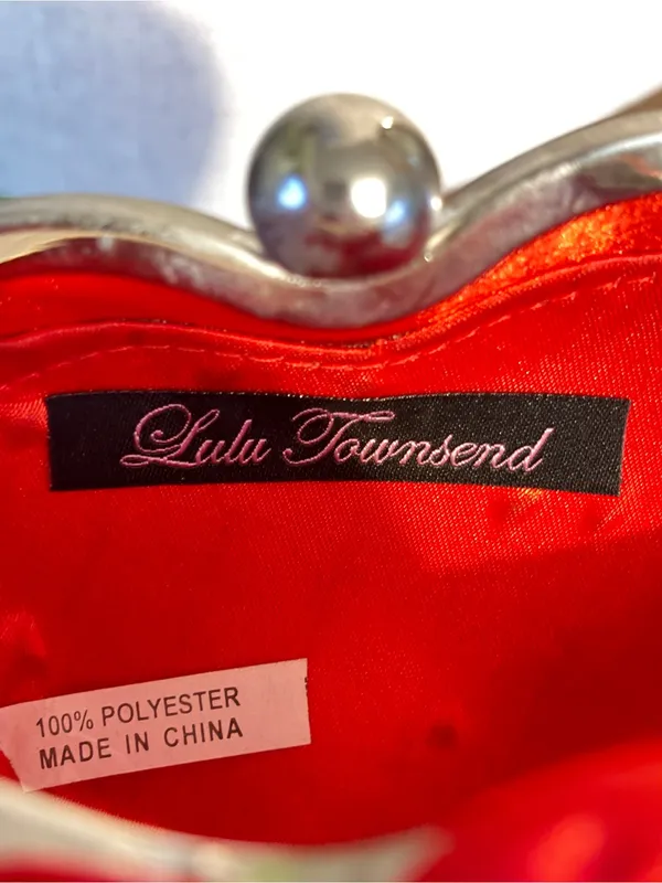 Lulu‎ Townsend Red Heart Rosette Bag Satin Coquette Evening Clutch Chain Strap - Image 4