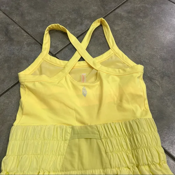 FP Movement The Way Home Lemon Romper Womens Small Cross Back Tennis Sporty EUC - Image 3