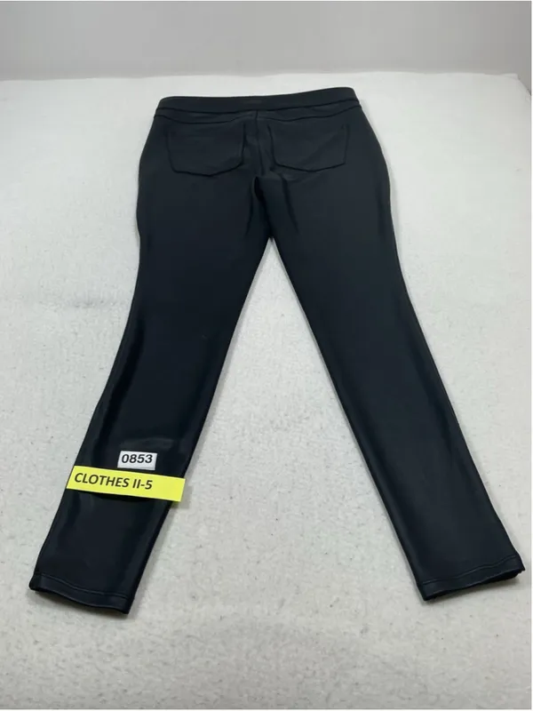 Express Women’s Black Faux Leather Skinny Pants Stretch Zip size 8 R - Image 2