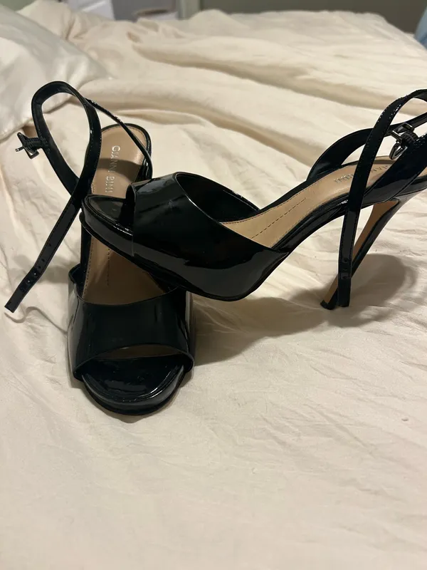 Gianni Bini Heels Black - Image 2