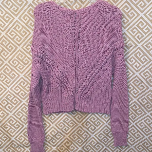 Current Air Textured Knit Sweater in Dusty Pink - Image 2