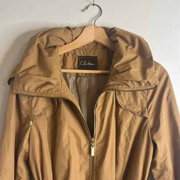 Cole Haan Women's Tan Trench Rain Coat Classic Hooded Medium - Image 5