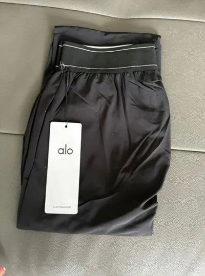 Alo yoga pants Suit Up Trouser Black - Image 4