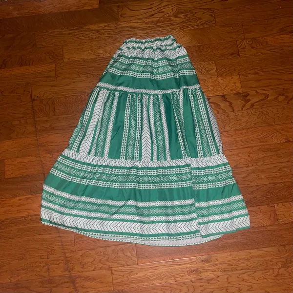 Green & White Maxi Skirt Size L - Image 2