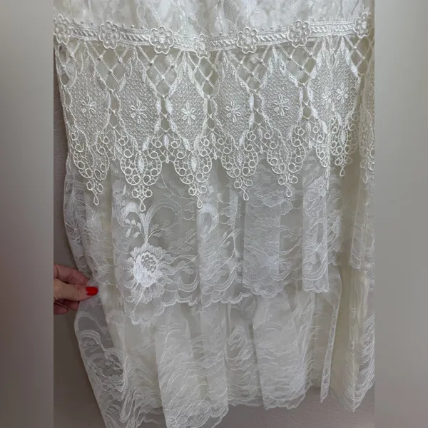 Loralie Original Vintage 90’s Off The Shoulder Lace Wedding Dress White size 4 - Image 13