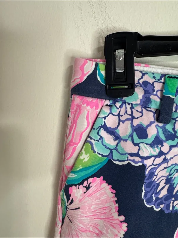 Lilly Pulitzer Callahan Navy Shorts with Pink/Purple Floral Bouquet Print Sz 0 - Image 7