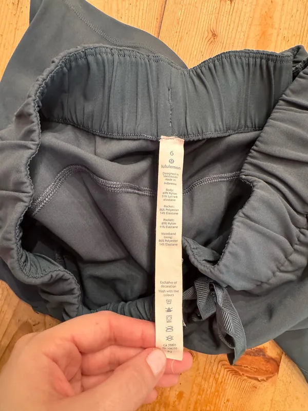Lululemon Slate Blue/Green Athletic Shorts - Image 3