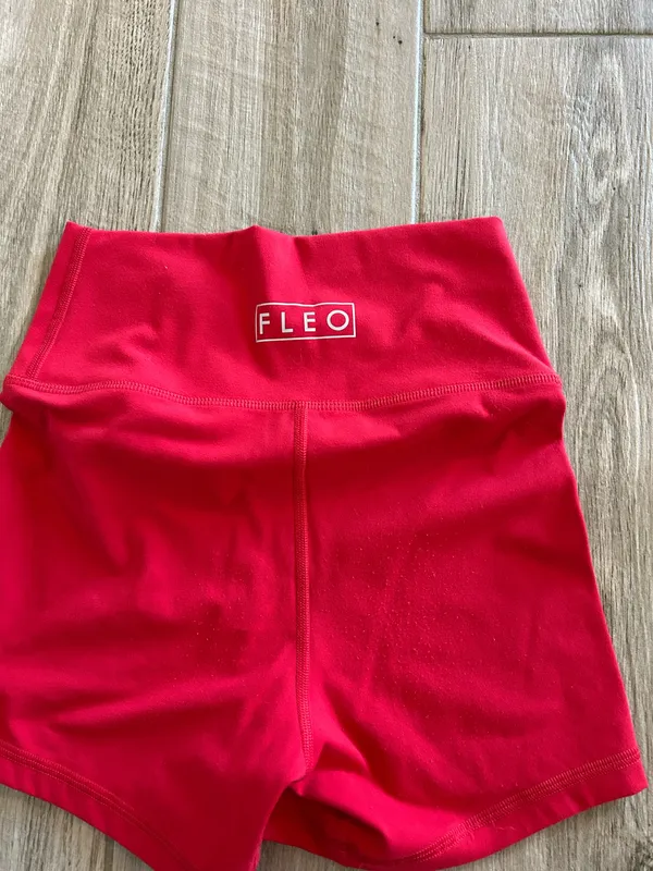 Fleo Nobull Shorts - Image 2