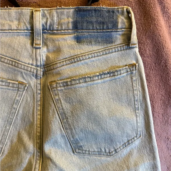 Abercrombie & Fitch Light Wash High Rise Jeans - Image 3