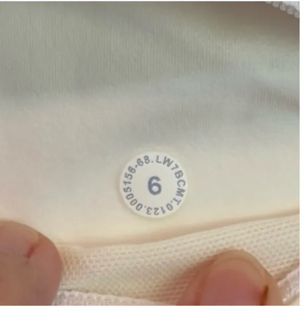 Size 6 Lululemon White High-Rise 4" speed up shorts - Image 7
