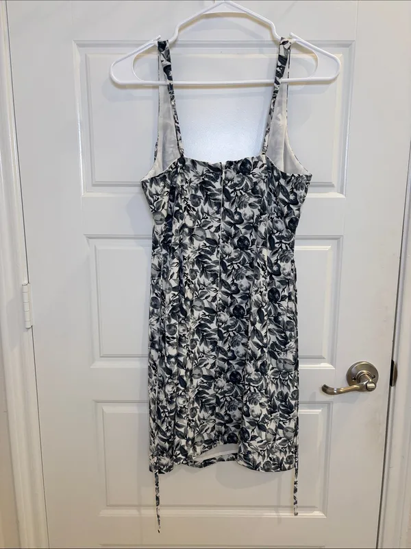 Abercrombie & Fitch Black White Fruit Print Midi Dress S - Image 3