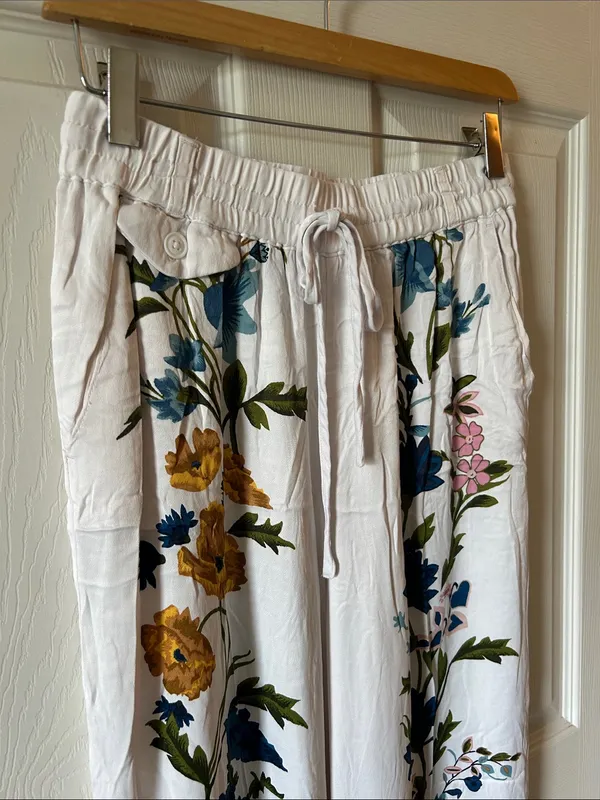 Anthropologie Printed Culottes Pants‎ Size XS Fairycore Tik Tok Famous Feminine - Image 8