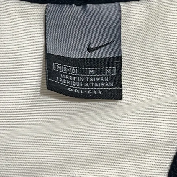 Nike Dri Fit Women's Running Shirt - Medium (8/10) Black/White with Sports Bra - Image 3