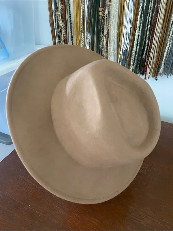 Wide Brim Felt Fedora Hat in Camel Tan - Image 2