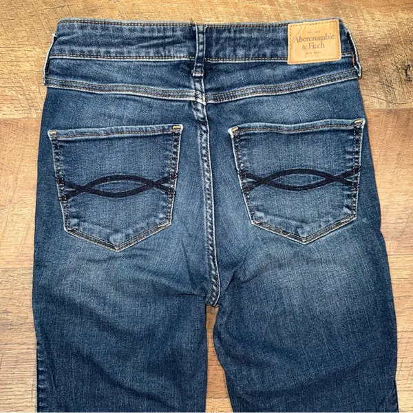 Abercrombie & Fitch Super Skinny High Rise Women's Blue Jeans - Image 8