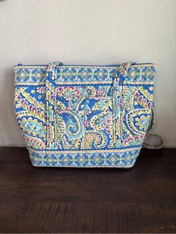 Retired Capri Blue Paisley Vera Bradley Tote & Wallet - Image 2