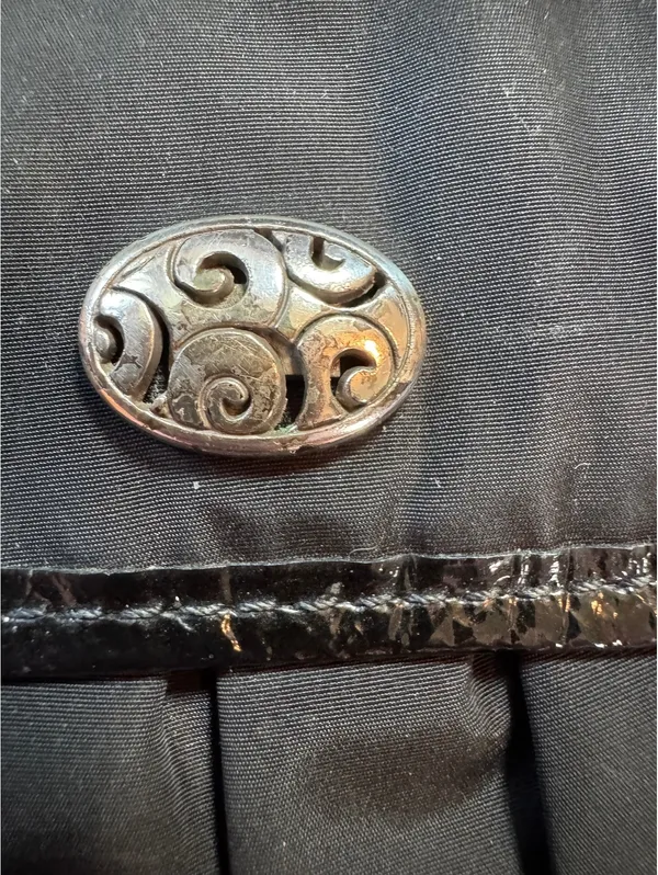 Brighton Black Crossbody Purse with Decorative Metal Clasp - Image 6
