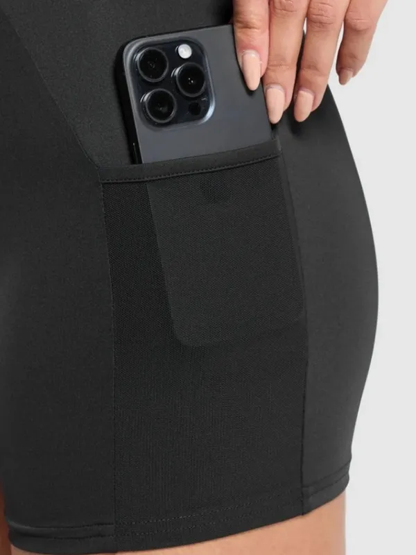 Gymshark Sport Dress in Black Size Medium New with tag - Image 4