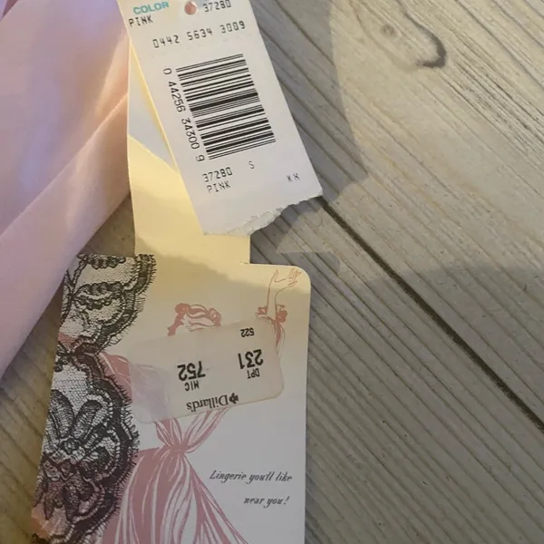 Shadowline NWT Small S M Vintage Nightgown Pink V-neck - Image 4