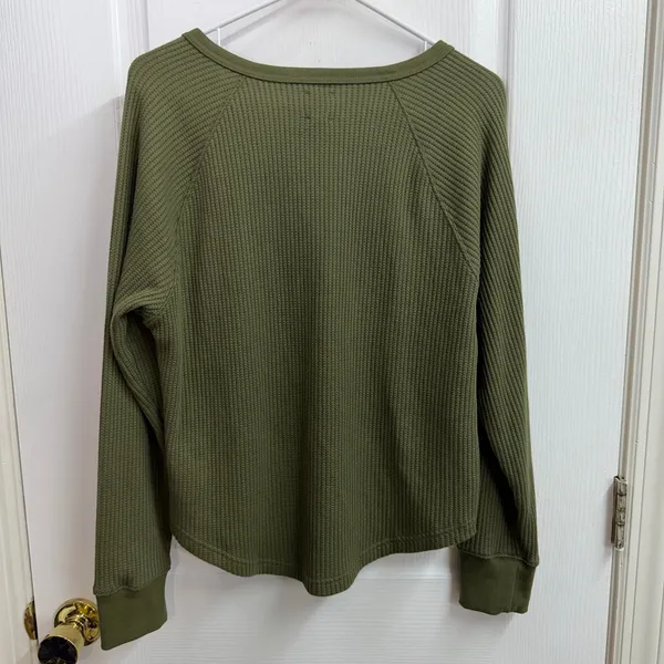GAP Women's Green Waffle Knit Long Sleeve Henley cotton stretch casual shirt S - Image 7
