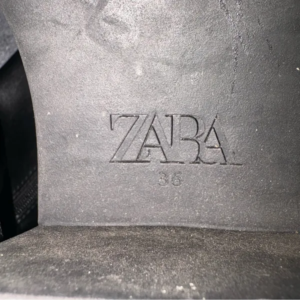 Zara Knee high Boots with a chunky heel and lug soles black size 36 - Image 8