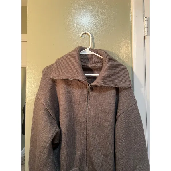Women's Size Large Full Zip Cardigan Sweater Oversized Collar Cafe Brown Ribbed - Image 4