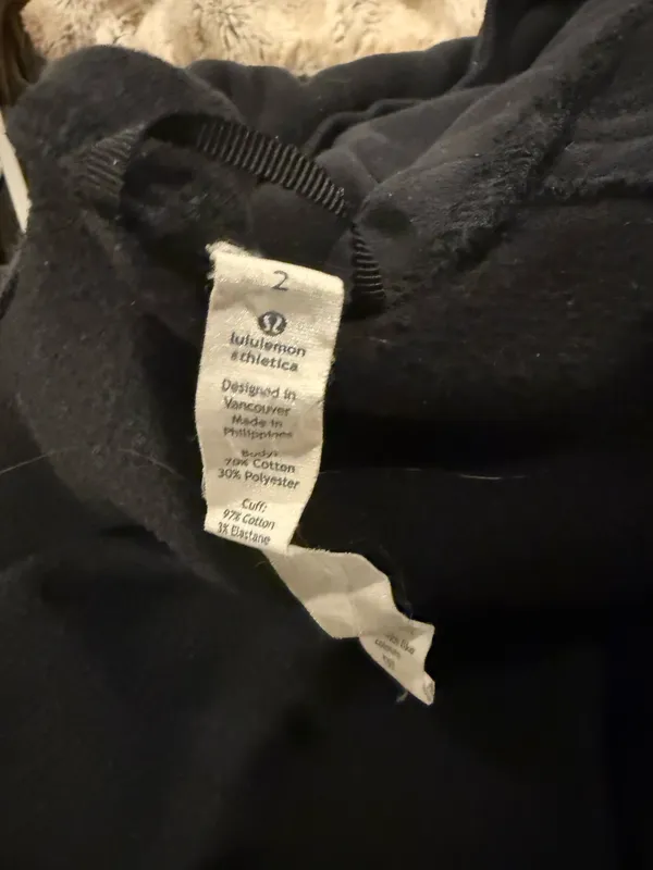Lululemon Hoodie, Sz 2, Black - Image 7