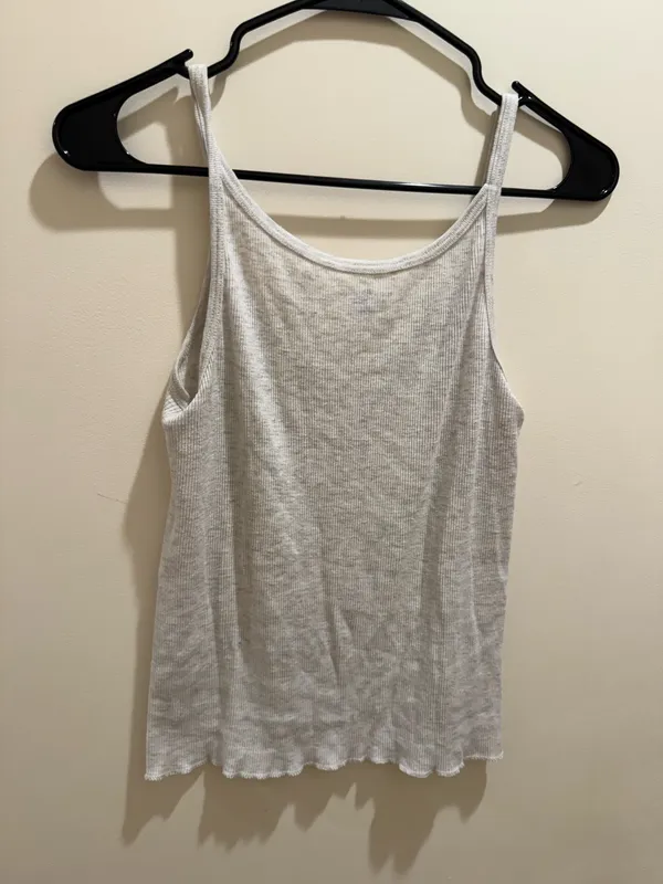 Brandy Melville Grey Tank Top Ribbed Crop - Image 2