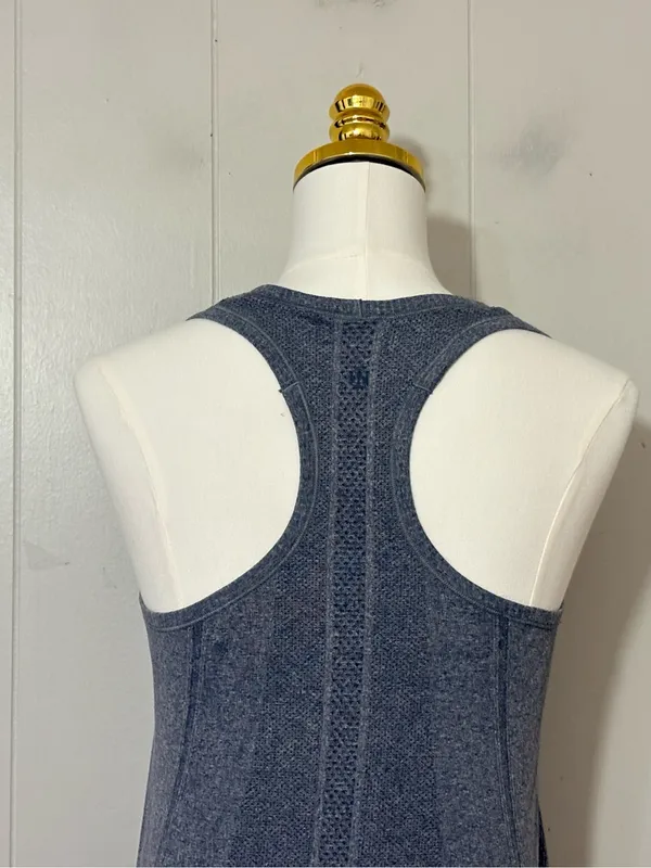 Lululemon Swiftly Tech Racerback Tank Top Gray Size 8 Seamless Running Athletic - Image 6
