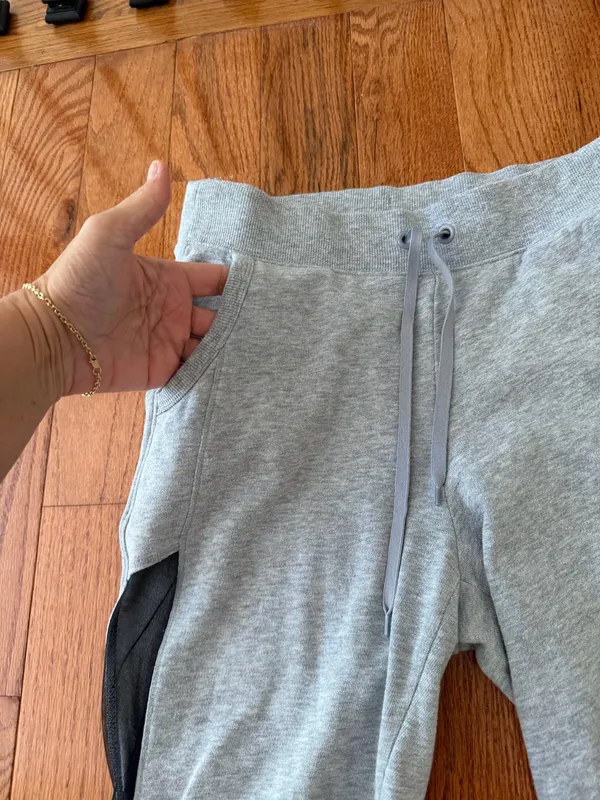 Victoria's Secret Woman’s Tracksuit Set Gray Zip Hoodie Joggers, Sz S - Image 9
