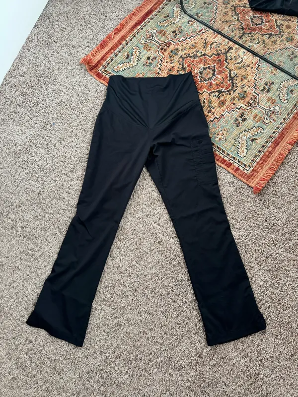 Med Couture Maternity Scrub Pants - Image 3