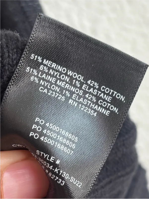 Wilfred Merino Wool Black Crop Tank Top - Image 4