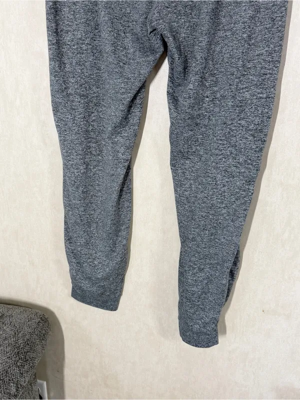 Vuori Women’s Performance Jogger Pants Pull On in Charcoal Heather XL - Image 6