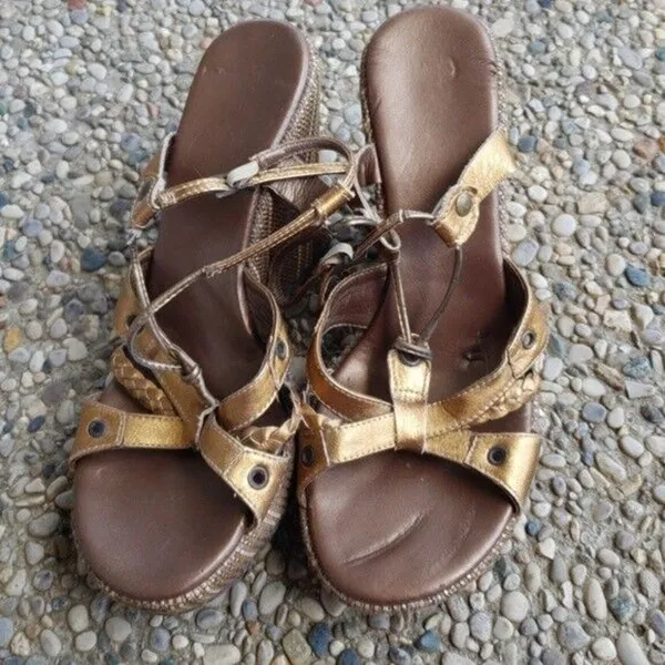Bronze Wedges - Image 2