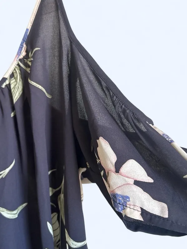 Lumière floral print on navy blouse with cold shoulder sleeves, size S - Image 4