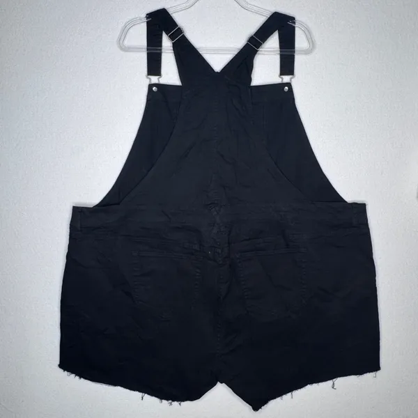 Disney Villains Black Embroidered Shortalls Overalls 4X Plus Size Poison Apple - Image 9