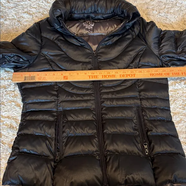 a.n.a Packable Premium Down Puffer Jacket Women’s Medium Black Hooded Zip - Image 5