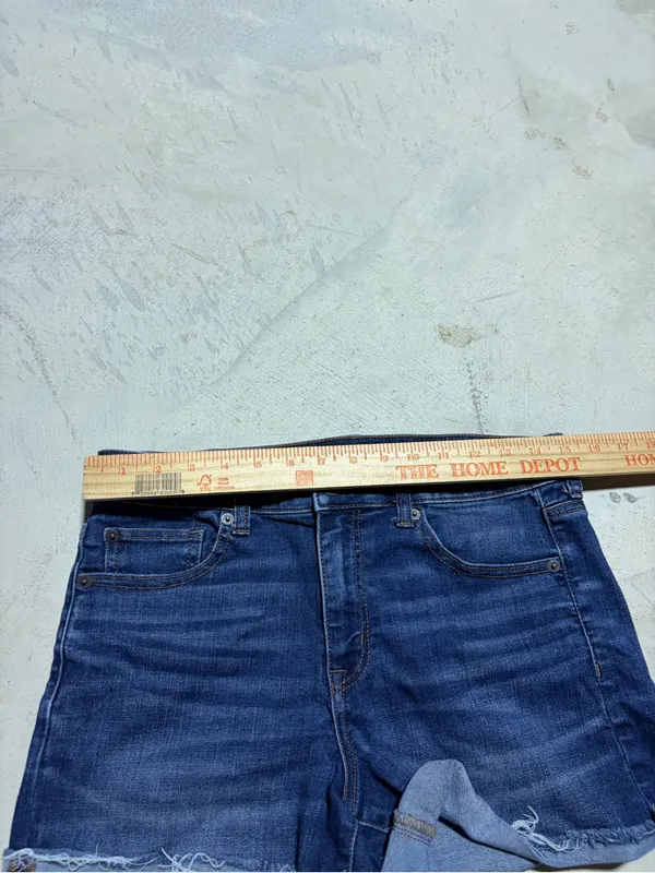 American Eagle hi-rise shortie Blue Denim Shorts 10 - Image 4